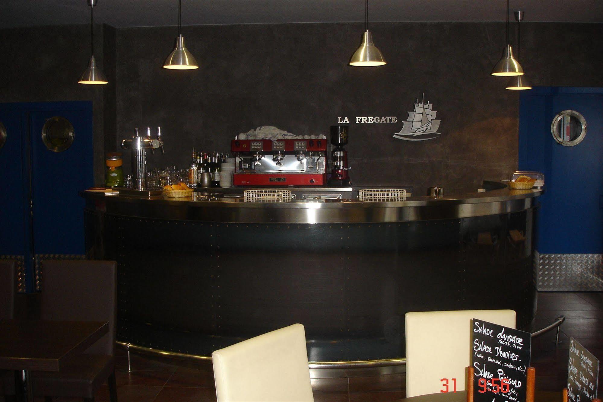 Hotel Restaurant La Fregate La Seyne-sur-Mer Zewnętrze zdjęcie